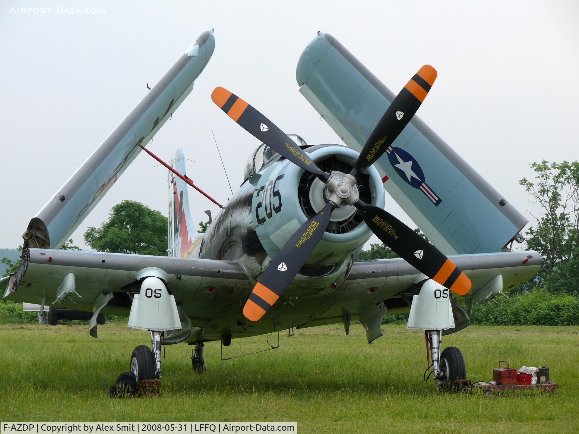 F-AZDP, Douglas AD-4N Skyraider C/N 7449, Douglas AD-4N Skyraider F-AZDP painted as US Navy 124143/RM205