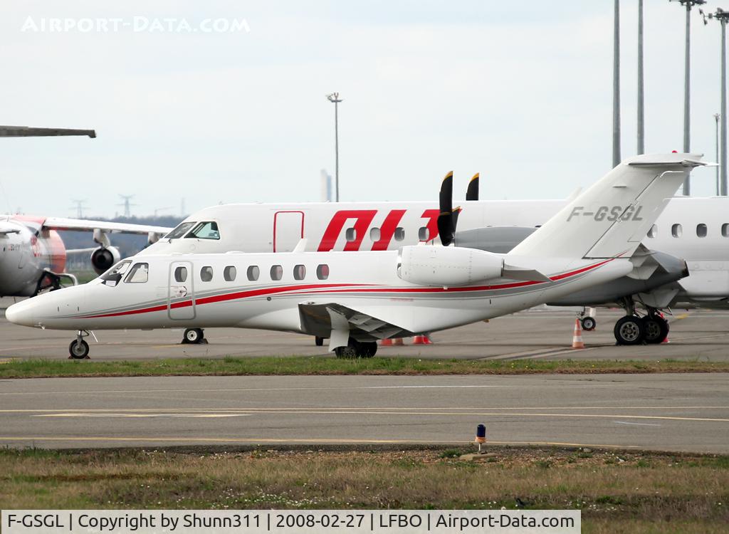 F-GSGL, 2007 Cessna 525B CitationJet CJ3 C/N 525B-0178, Parked at the General Aviation area...