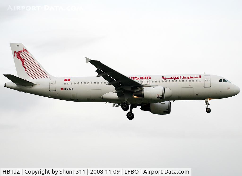 HB-IJZ, 1991 Airbus A320-211 C/N 211, Landing rwy 14R