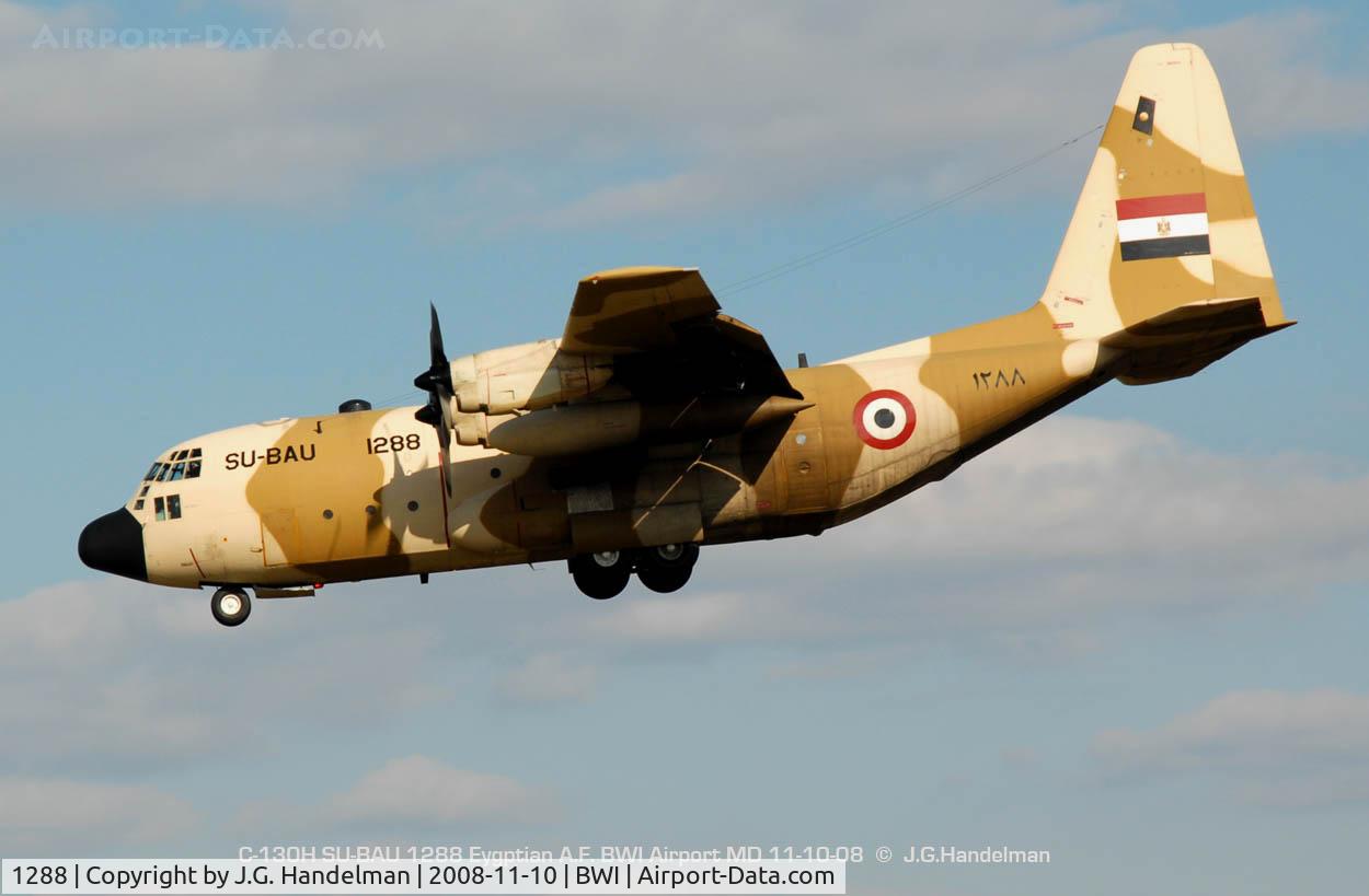 1298, 1974 Lockheed C-130H Hercules C/N 382-4599, Egyptian A.F. C-130H SU-BAU/1288 landing at BWI