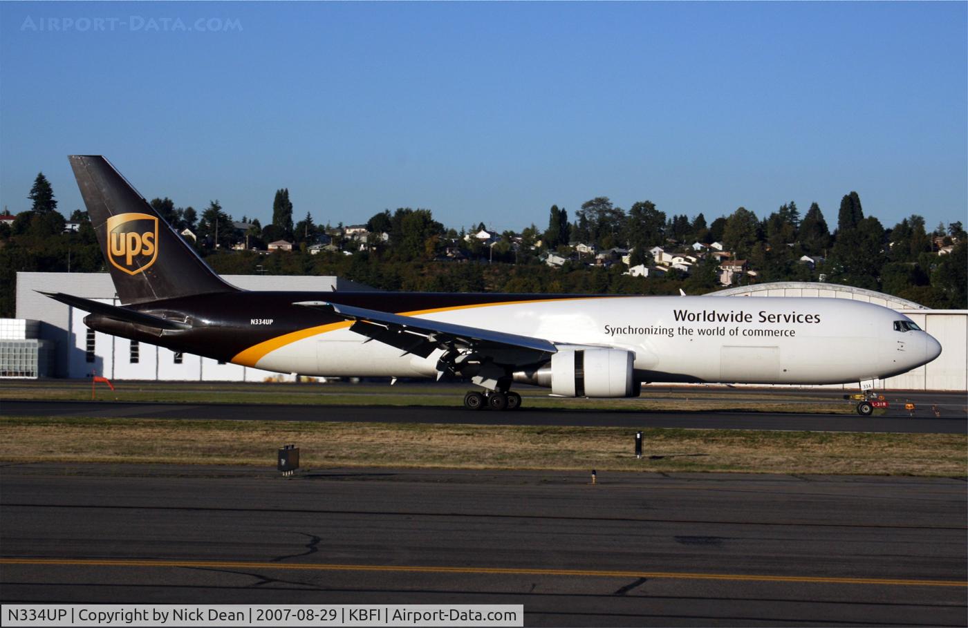 N334UP, 2001 Boeing 767-34AF C/N 32844, /