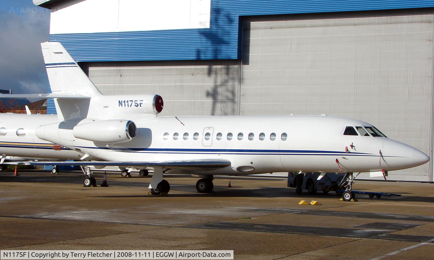 N117SF, 1988 Dassault Falcon 900 C/N 55, Falcon 900 at Luton