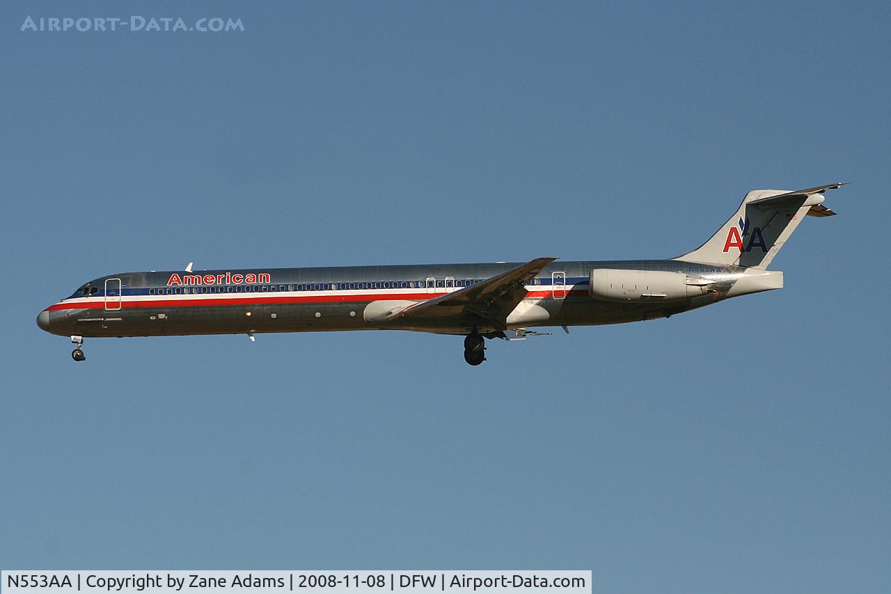 N553AA, 1991 McDonnell Douglas MD-82 (DC-9-82) C/N 53083, Landing runway 36L at DFW