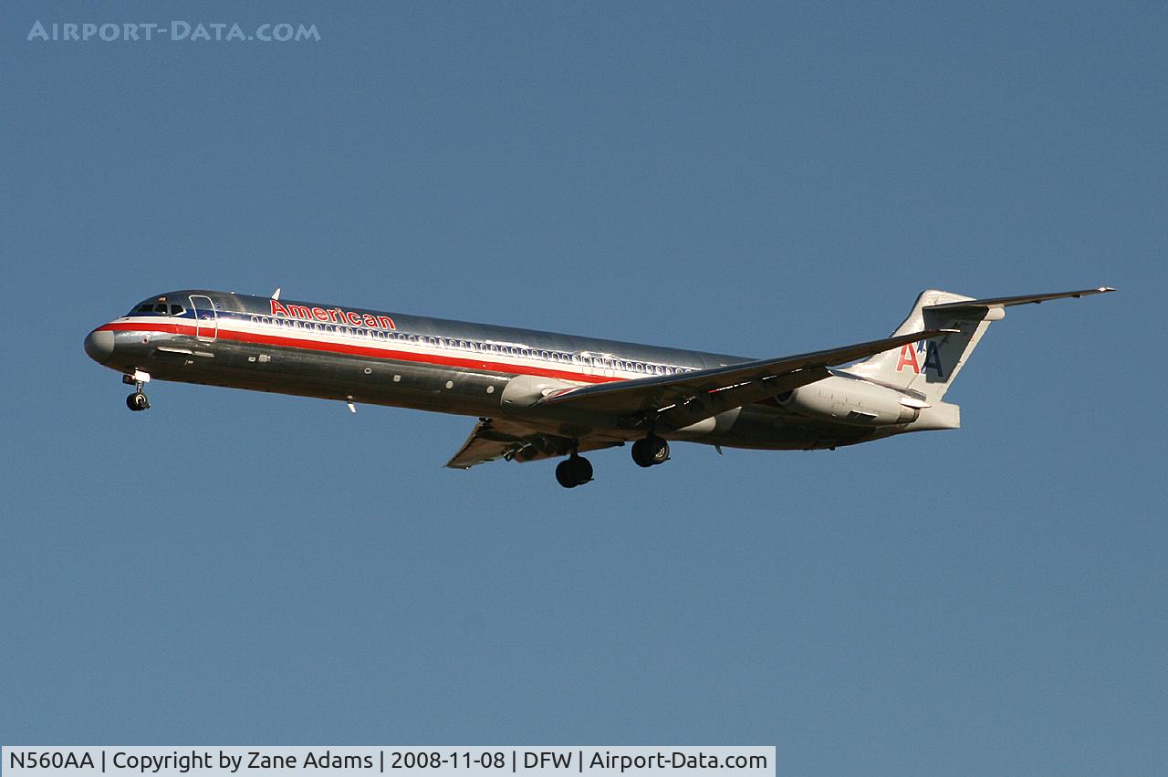 N560AA, 1991 McDonnell Douglas MD-82 (DC-9-82) C/N 53090, Landing runway 36L at DFW