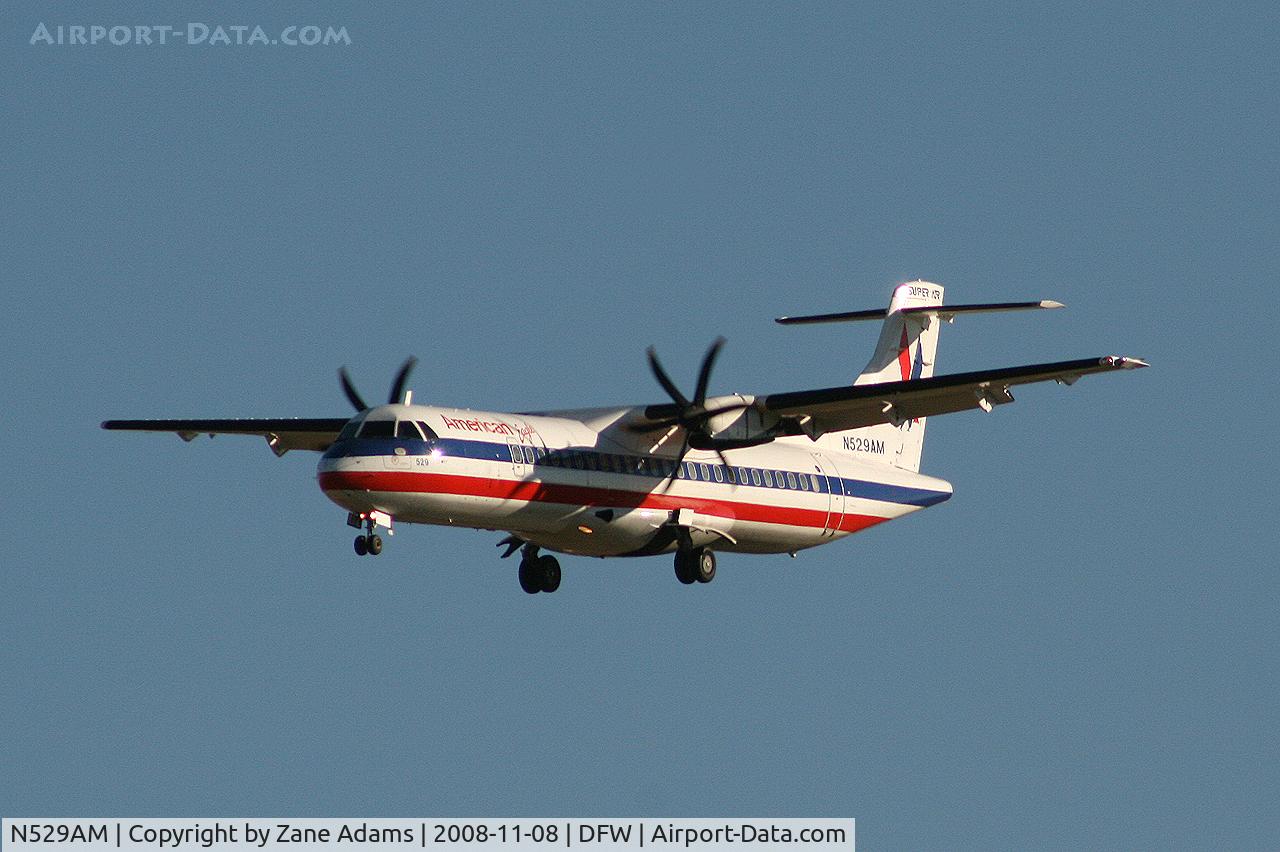 N529AM, 1997 ATR 72-212A C/N 529, Landing runway 36L at DFW