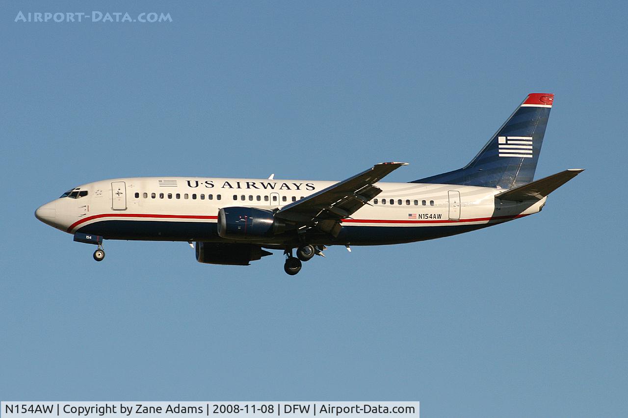 N154AW, 1987 Boeing 737-3G7 C/N 23776, Landing runway 36L at DFW