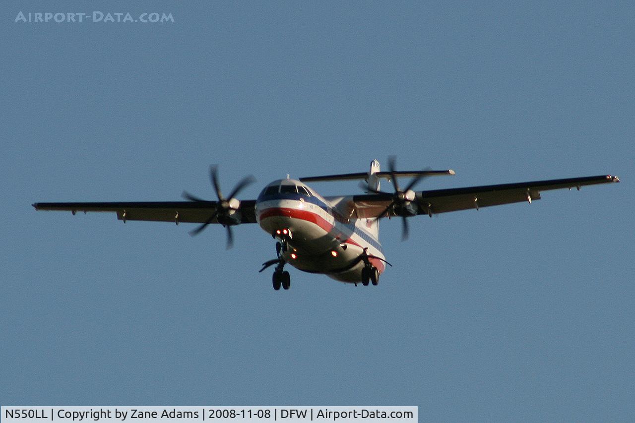 N550LL, 1998 ATR 72-212A C/N 550, Landing runway 36L at DFW