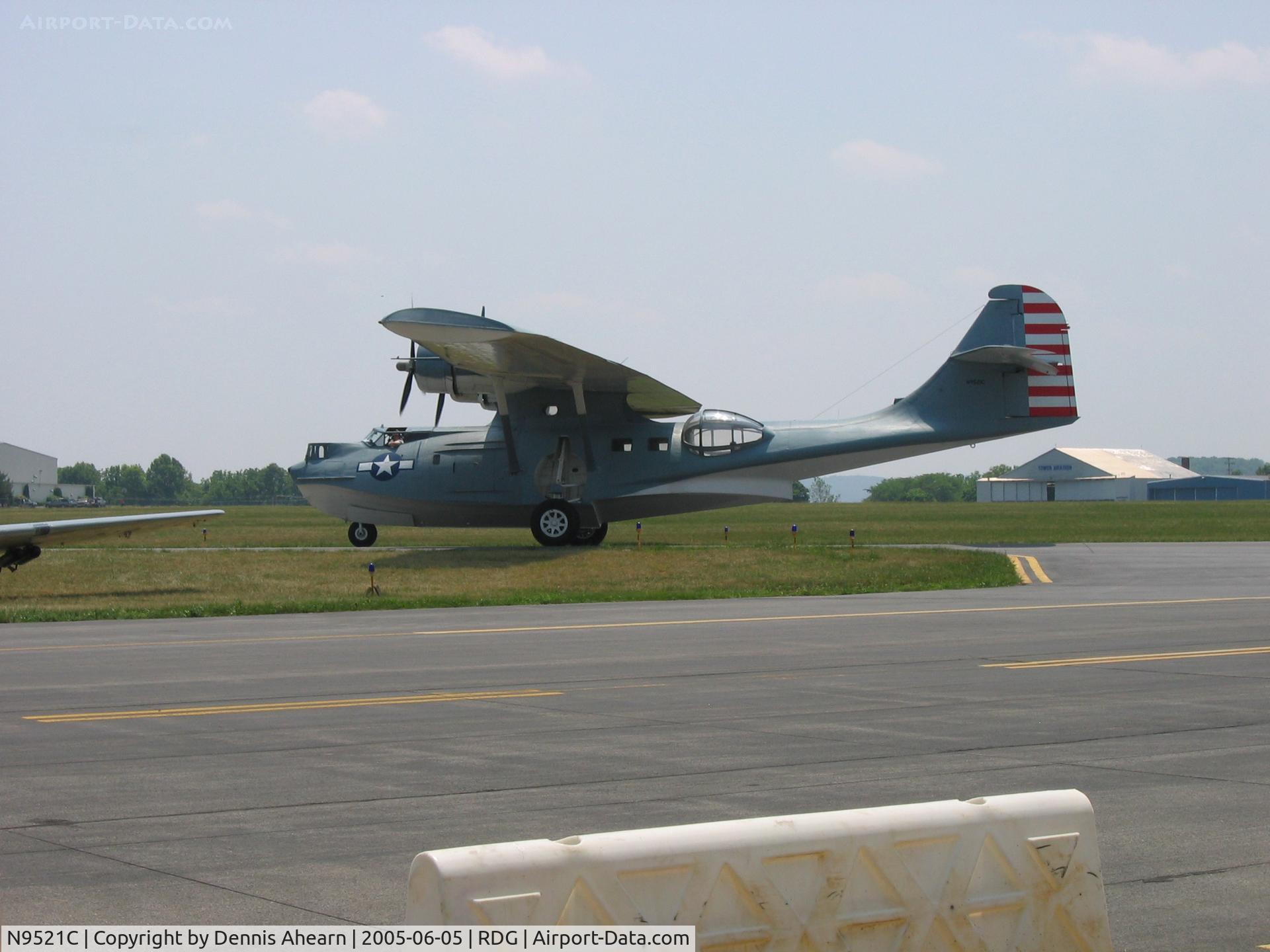 N9521C, 1943 Consolidated Vultee 28-5ACF C/N 1656, Reading,PA