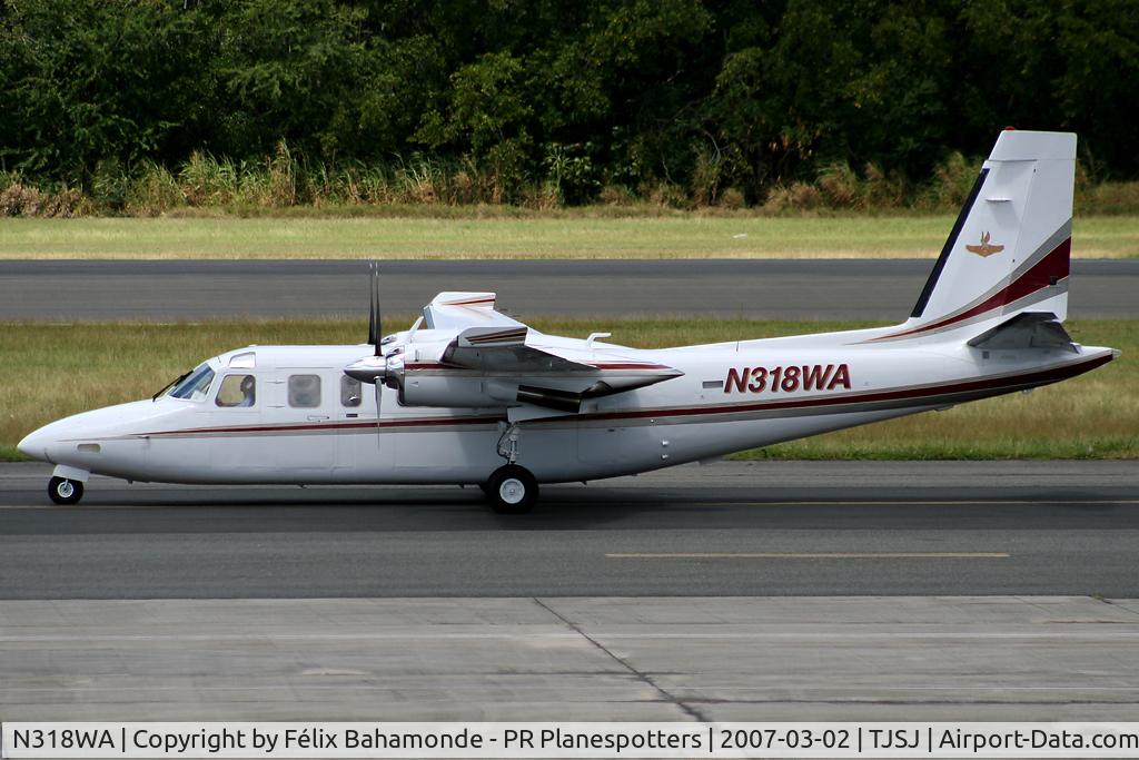 N318WA, 1977 Rockwell 690B Turbo Commander C/N 11444, Taxing to rnw 8 at SJU.