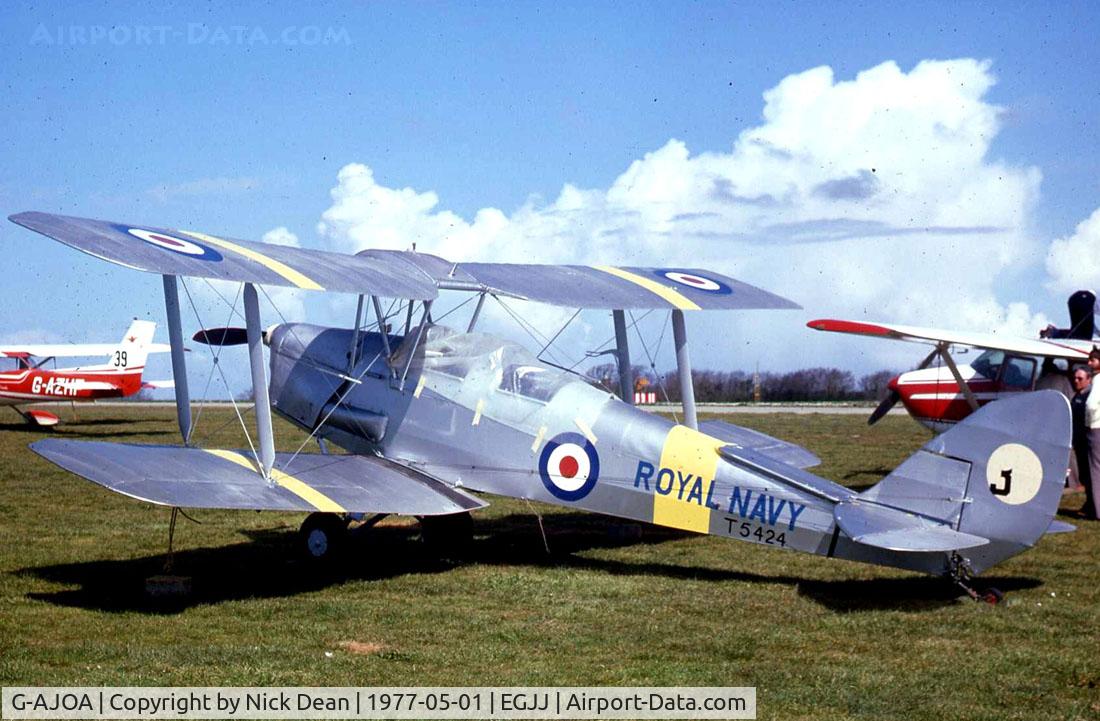 G-AJOA, 1940 De Havilland DH-82A Tiger Moth II C/N 83167, /