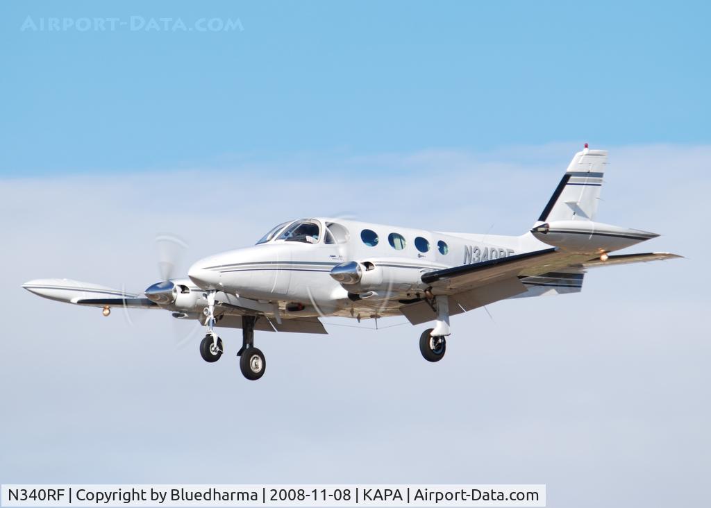 N340RF, 1976 Cessna 340A C/N 340A0212, On final approach to 17L.