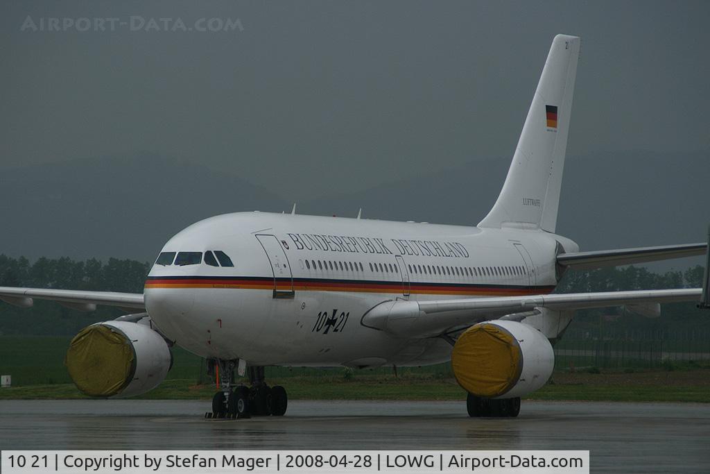 10 21, 1989 Airbus A310-304 C/N 498, Deutsche Luftwaffe A310