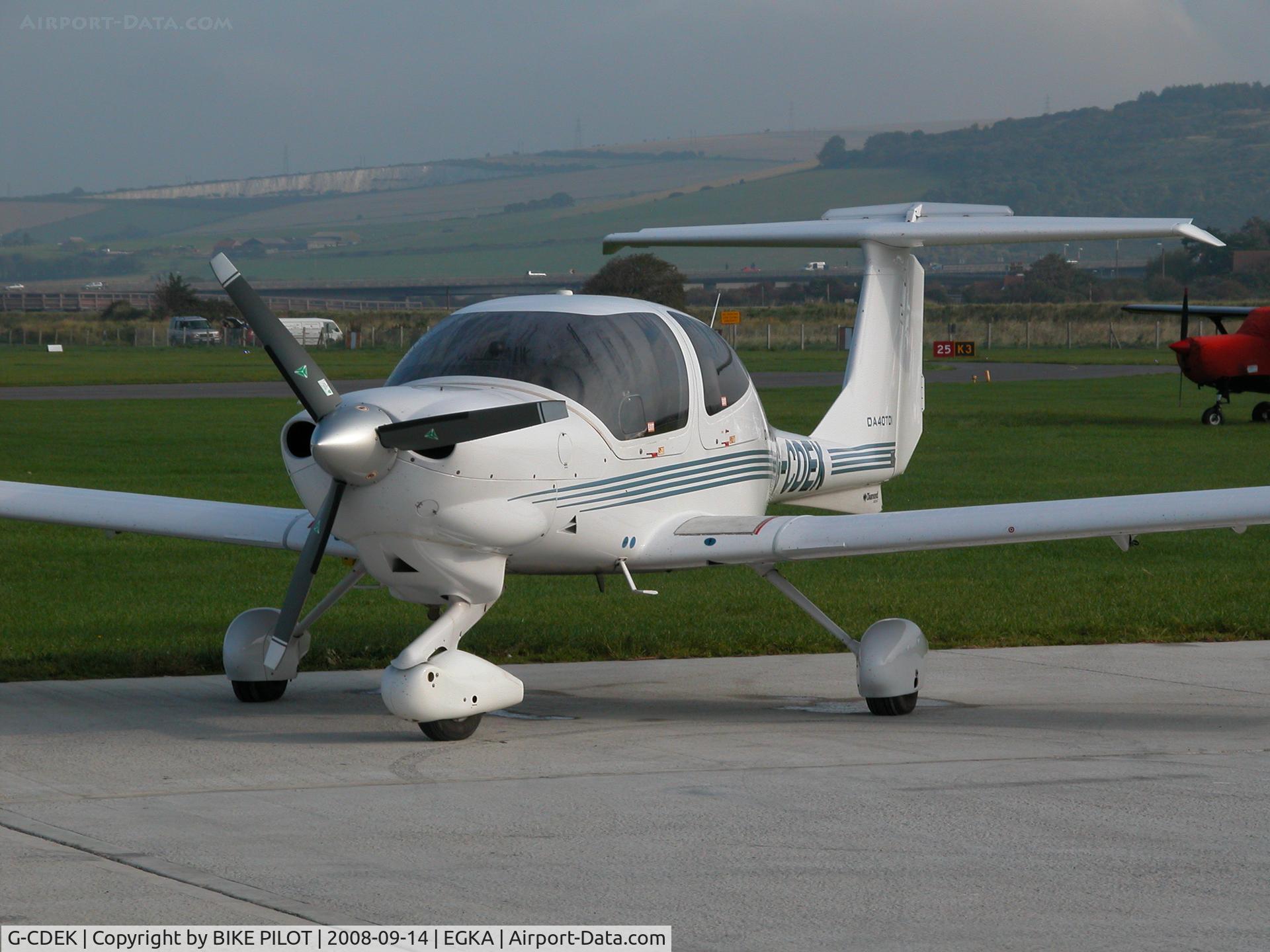 G-CDEK, 2004 Diamond DA-40TDI Diamond Star C/N D4.143, ONE OF MANY DA40'S AT SHOREHAM