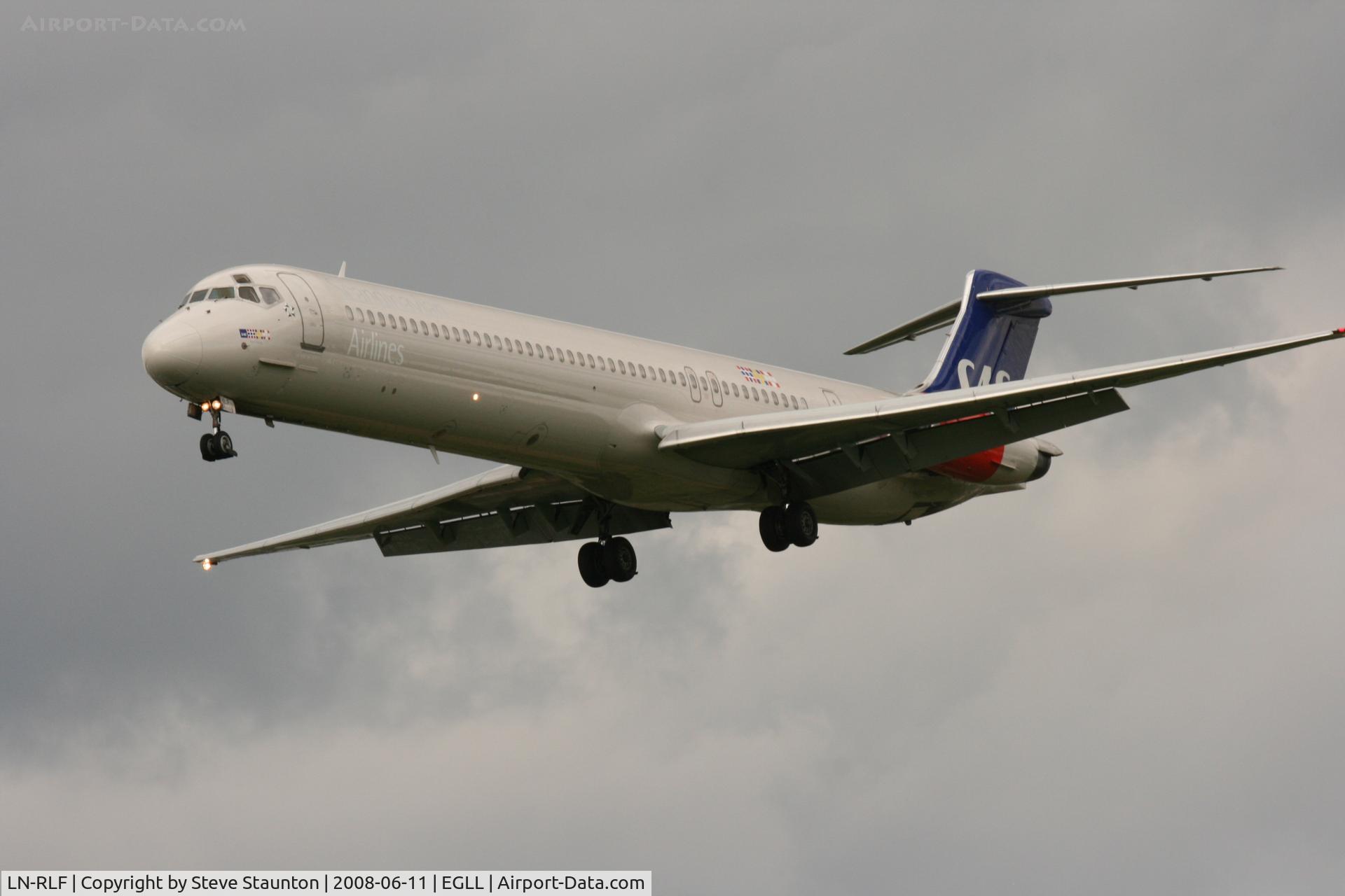 LN-RLF, 1985 McDonnell Douglas MD-82 (DC-9-82) C/N 49383, Taken at London Heathrow 11th June 2008