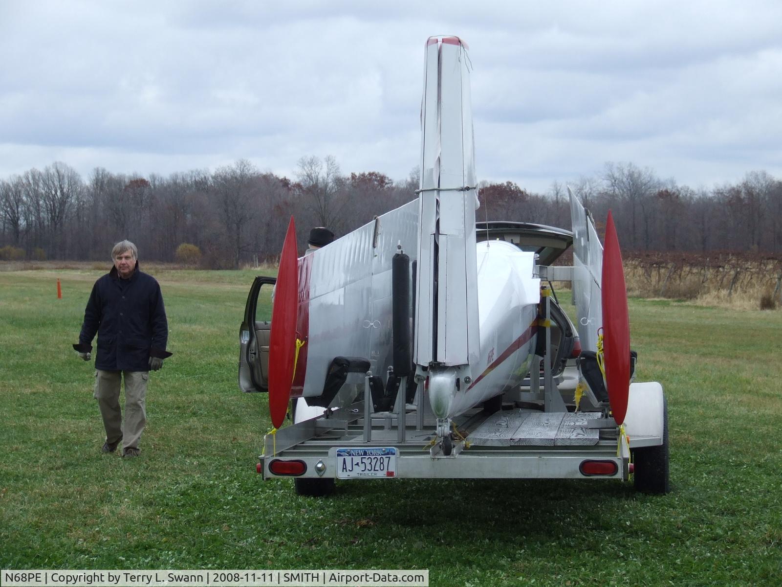 N68PE, Let L-13 Blanik C/N 173160, On it's trailer ready to be put in storage for the winter. The season is done at Smith Airfield, NY.