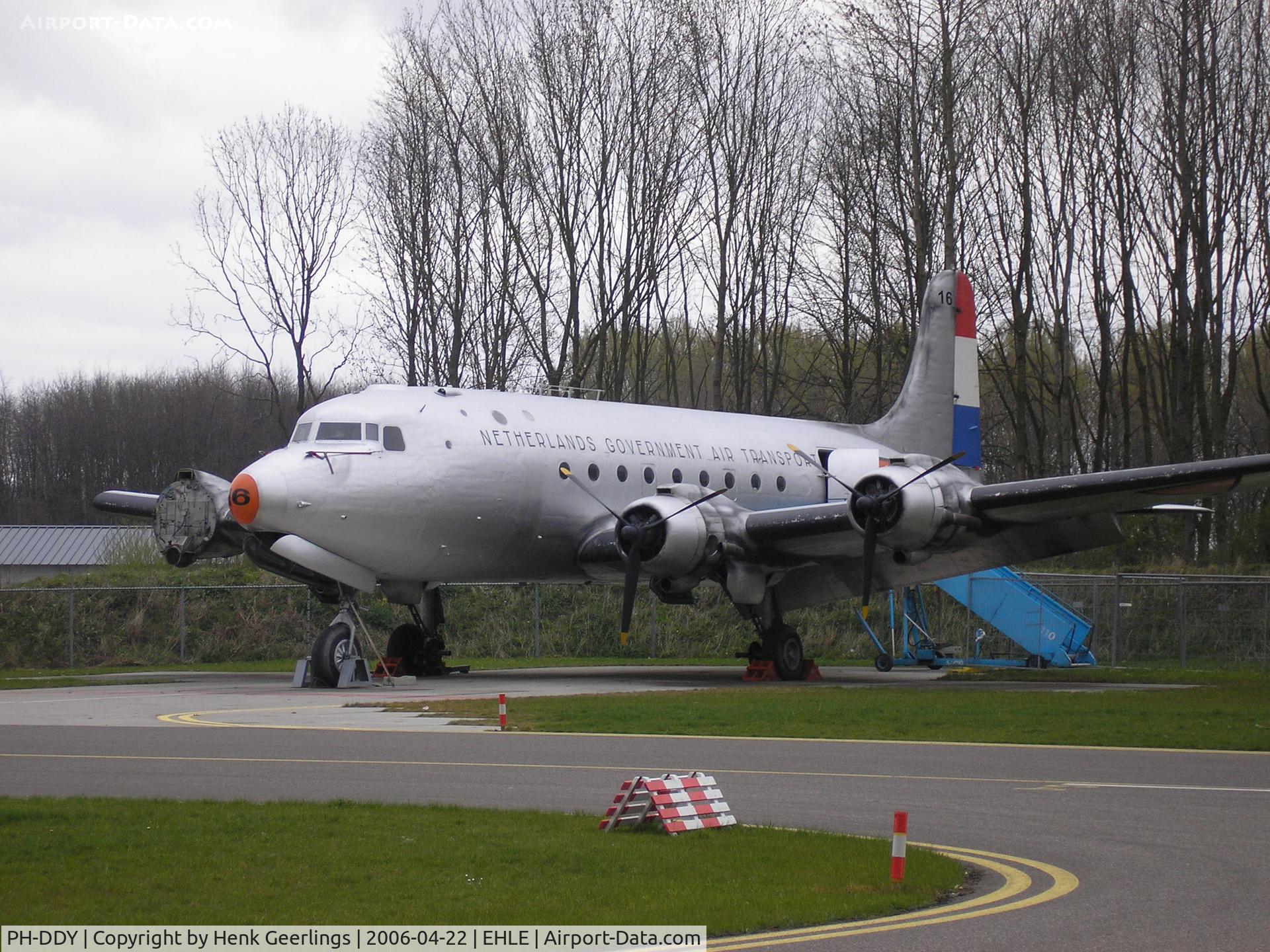 PH-DDY, 1942 Douglas C-54A Skymaster C/N 7488, Aviodrome ramp, Lelystad airport