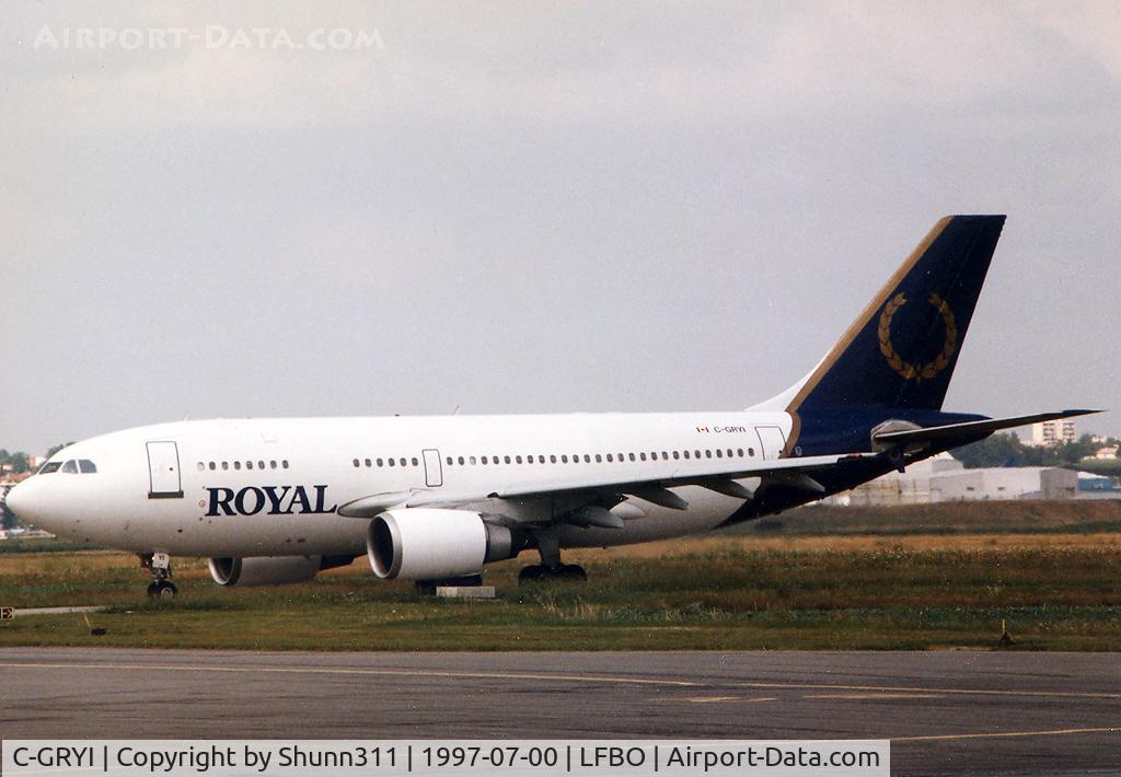 C-GRYI, 1987 Airbus A310-304 C/N 432, Rolling holding point rwy 32R for departure...