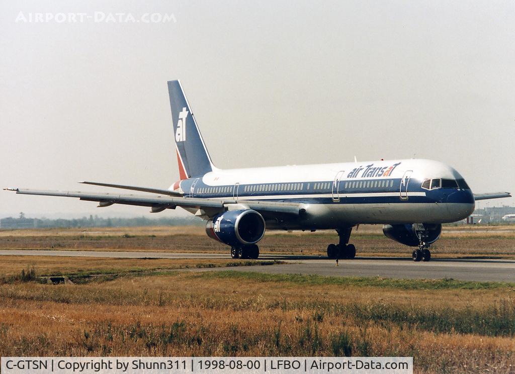 C-GTSN, 1990 Boeing 757-28A C/N 24543, Rolling holding point rwy 14L for departure...