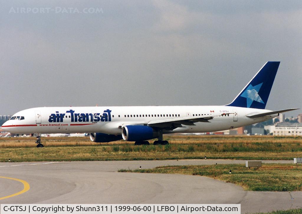 C-GTSJ, 1990 Boeing 757-236 C/N 24772, Rolling holding point rwy 32R for departure...
