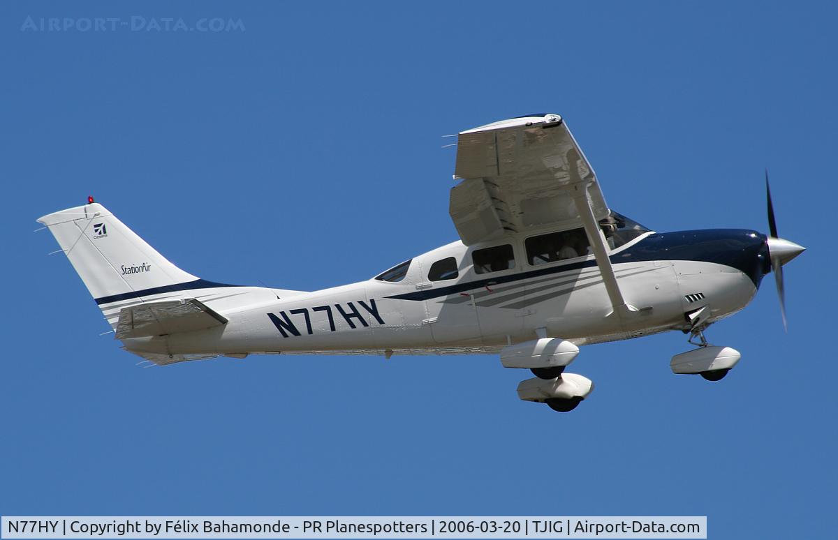 N77HY, 1999 Aviat A-1B Husky C/N 2024, Taking off from SIG.