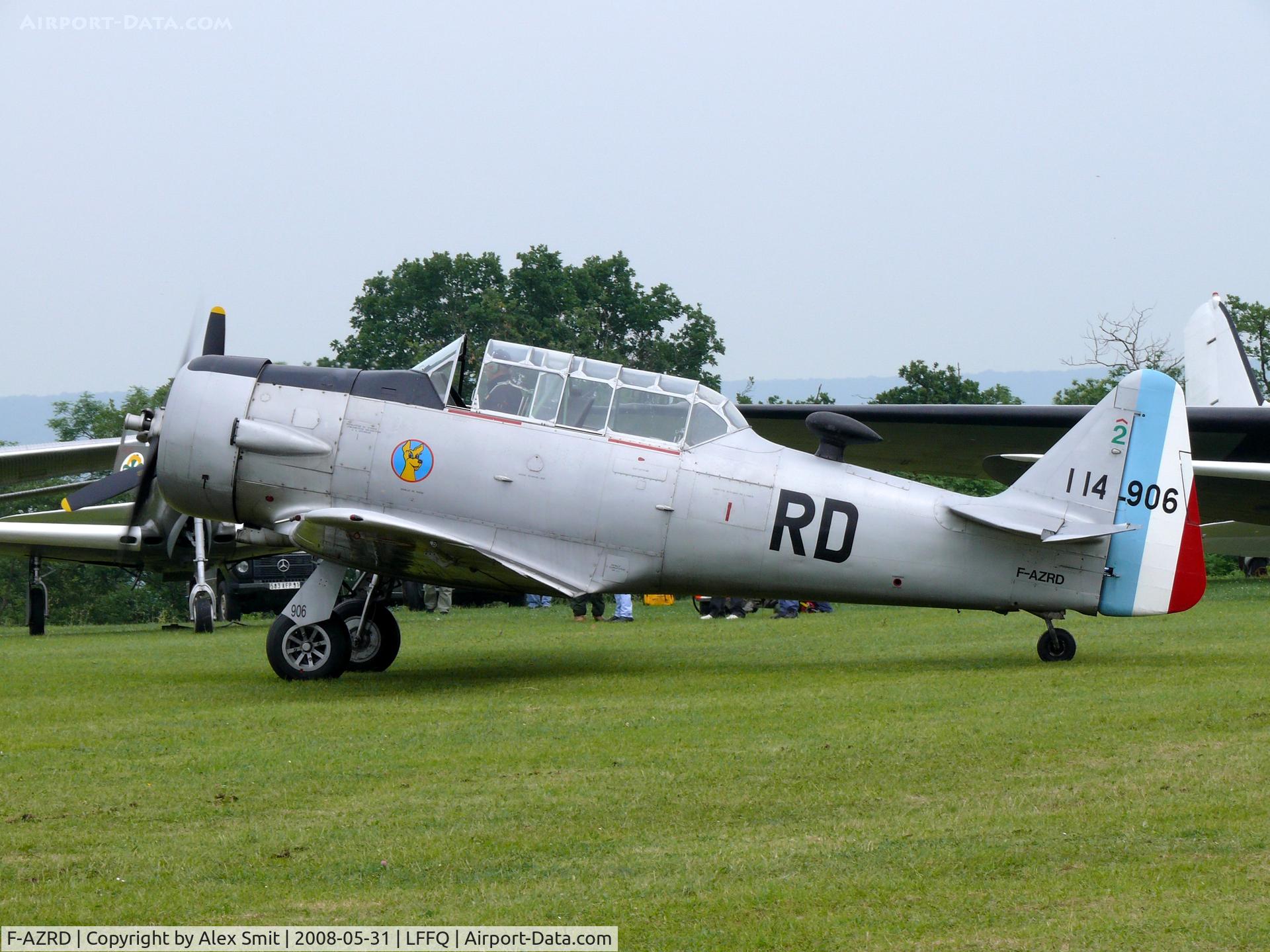 F-AZRD, 1943 North American AT-6D Harvard III C/N 88-14510 (42-44467), North American AT-6D Texan F-AZRD painted as French Air Force 114906/RD