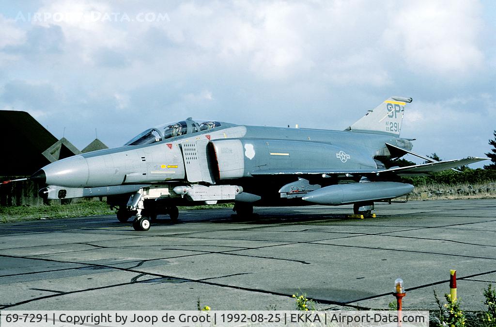 69-7291, McDonnell Douglas QF-4G Phantom II C/N 3970, 81 FS/52 FW with Operation Desert Storm mission markings on the splitter