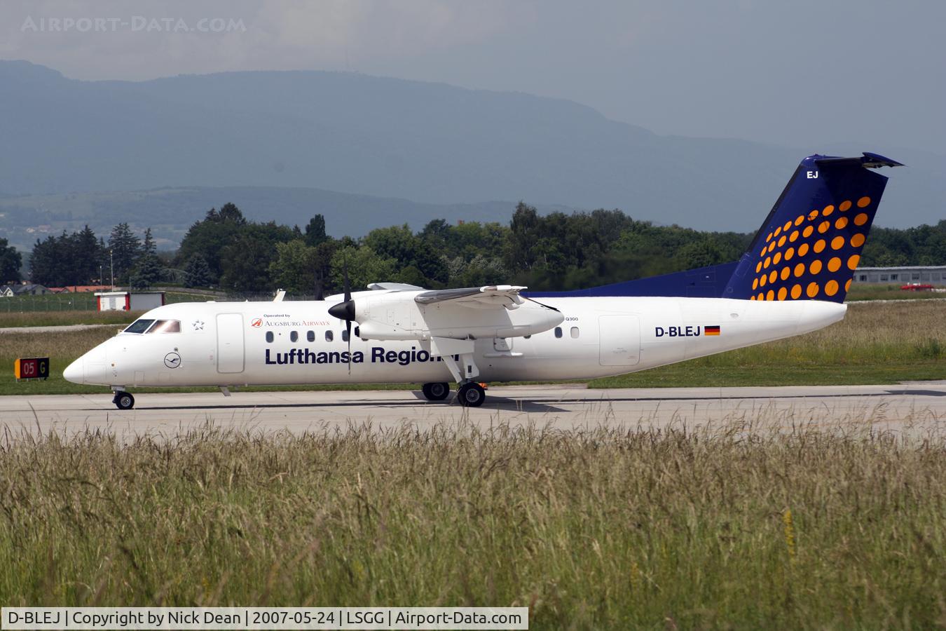 D-BLEJ, 1998 De Havilland Canada DHC-8-314 Dash 8 C/N 521, /