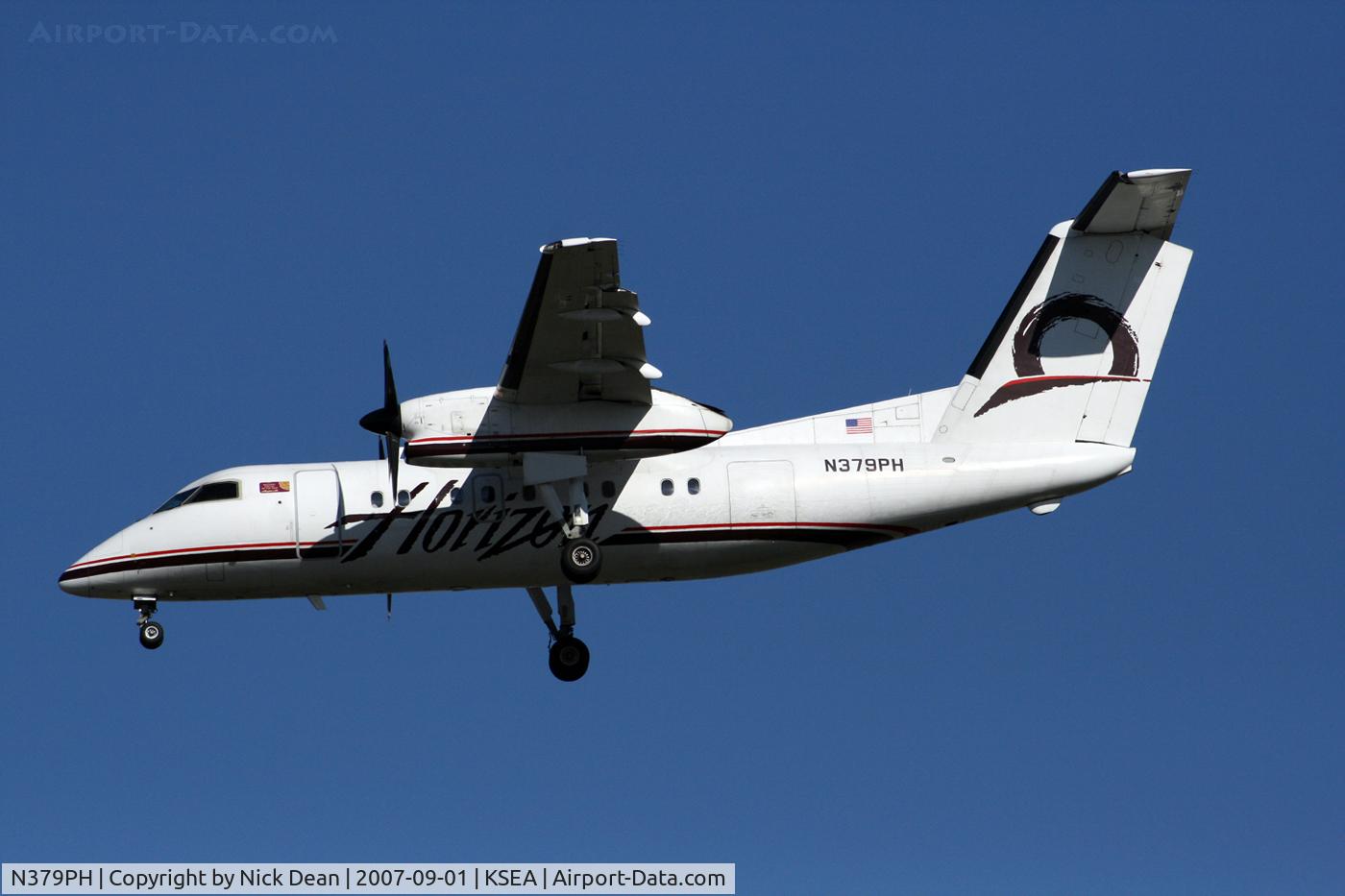 N379PH, 1999 Bombardier DHC-8-202 Dash 8 C/N 530, /