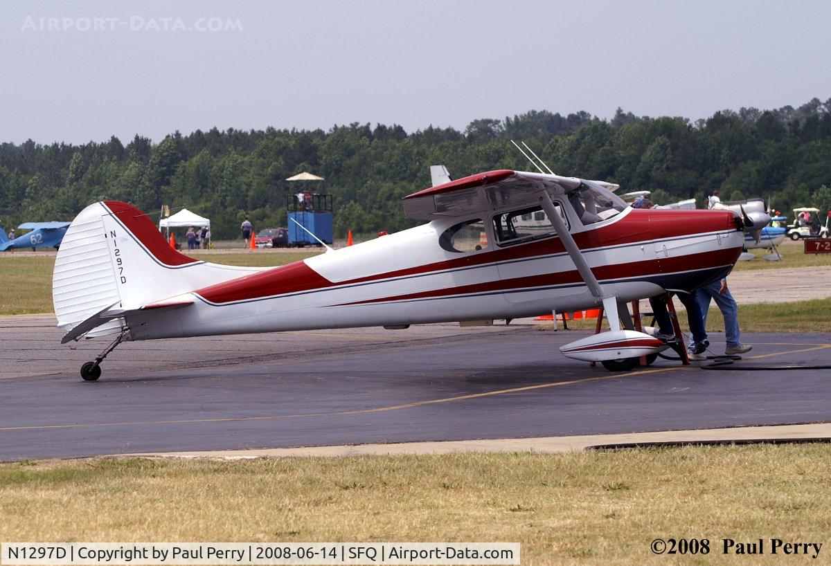 N1297D, 1951 Cessna 170A C/N 19873, Quenching her thirst prior to departure
