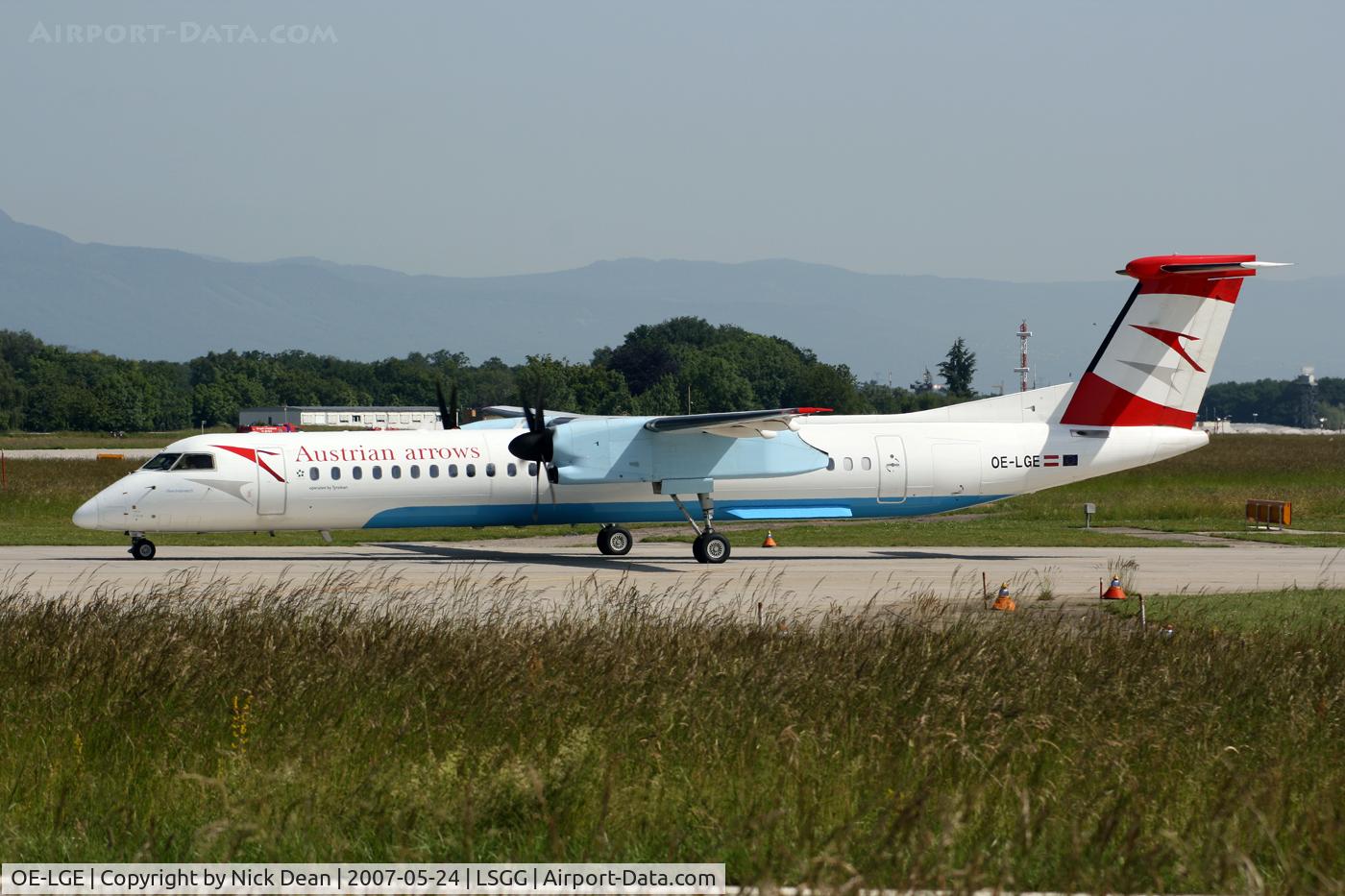 OE-LGE, 2001 De Havilland Canada DHC-8-402Q Dash 8 C/N 4042, /