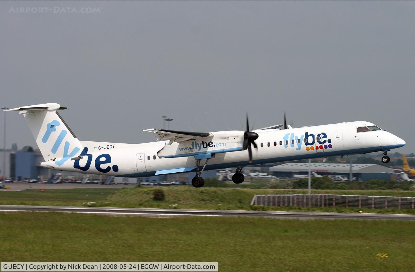 G-JECY, 2007 De Havilland Canada DHC-8-402Q Dash 8 C/N 4157, /