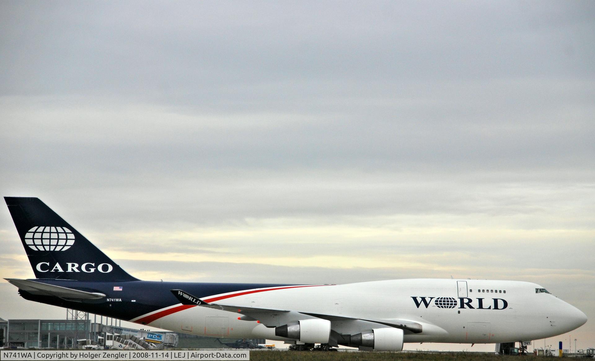 N741WA, 1993 Boeing 747-4H6 C/N 25702, The plane in WORLD-colours at LEJ-airport in Germany