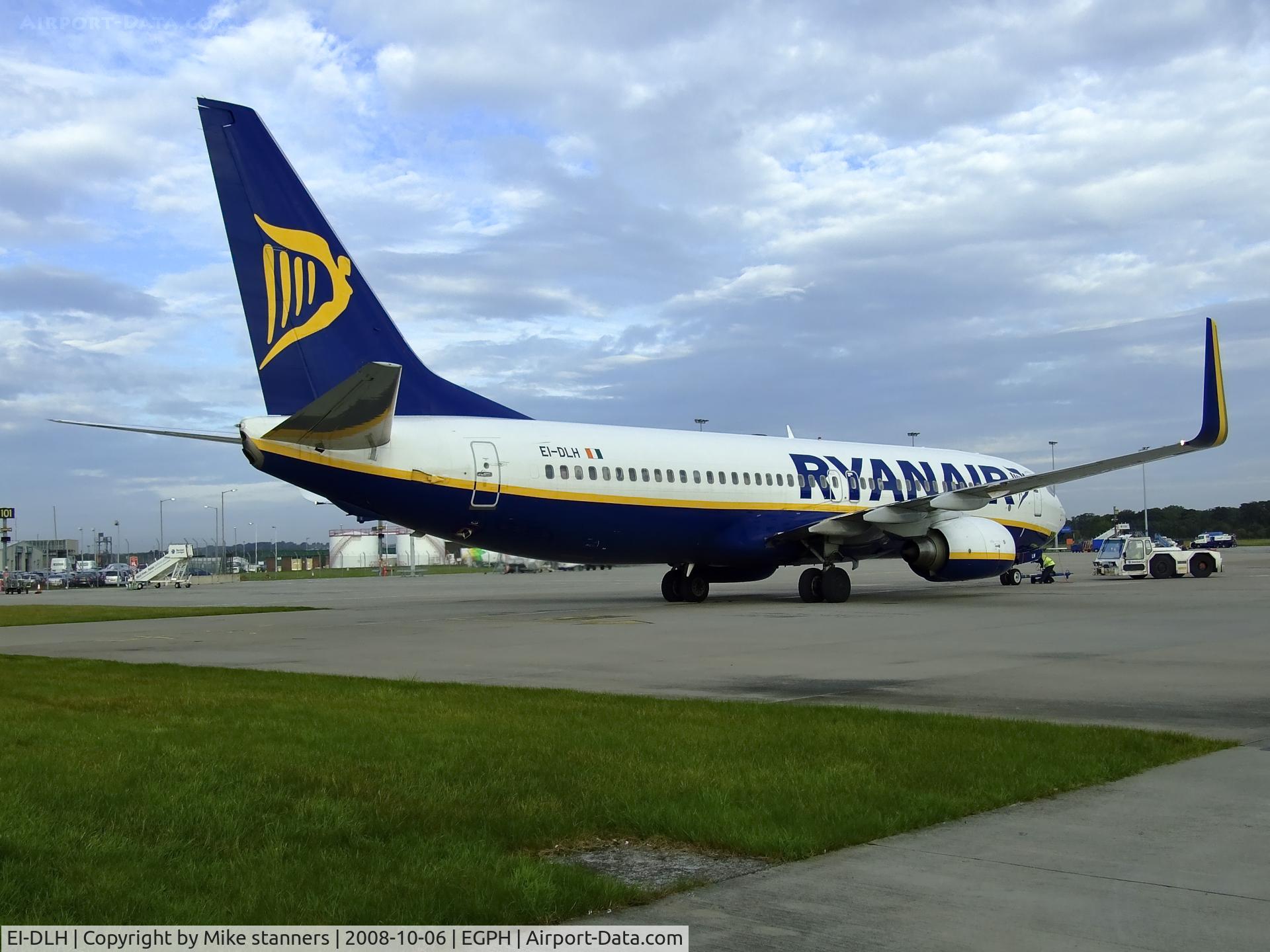 EI-DLH, 2006 Boeing 737-8AS C/N 33590, Ryanair B737 on pushback at Edinburgh