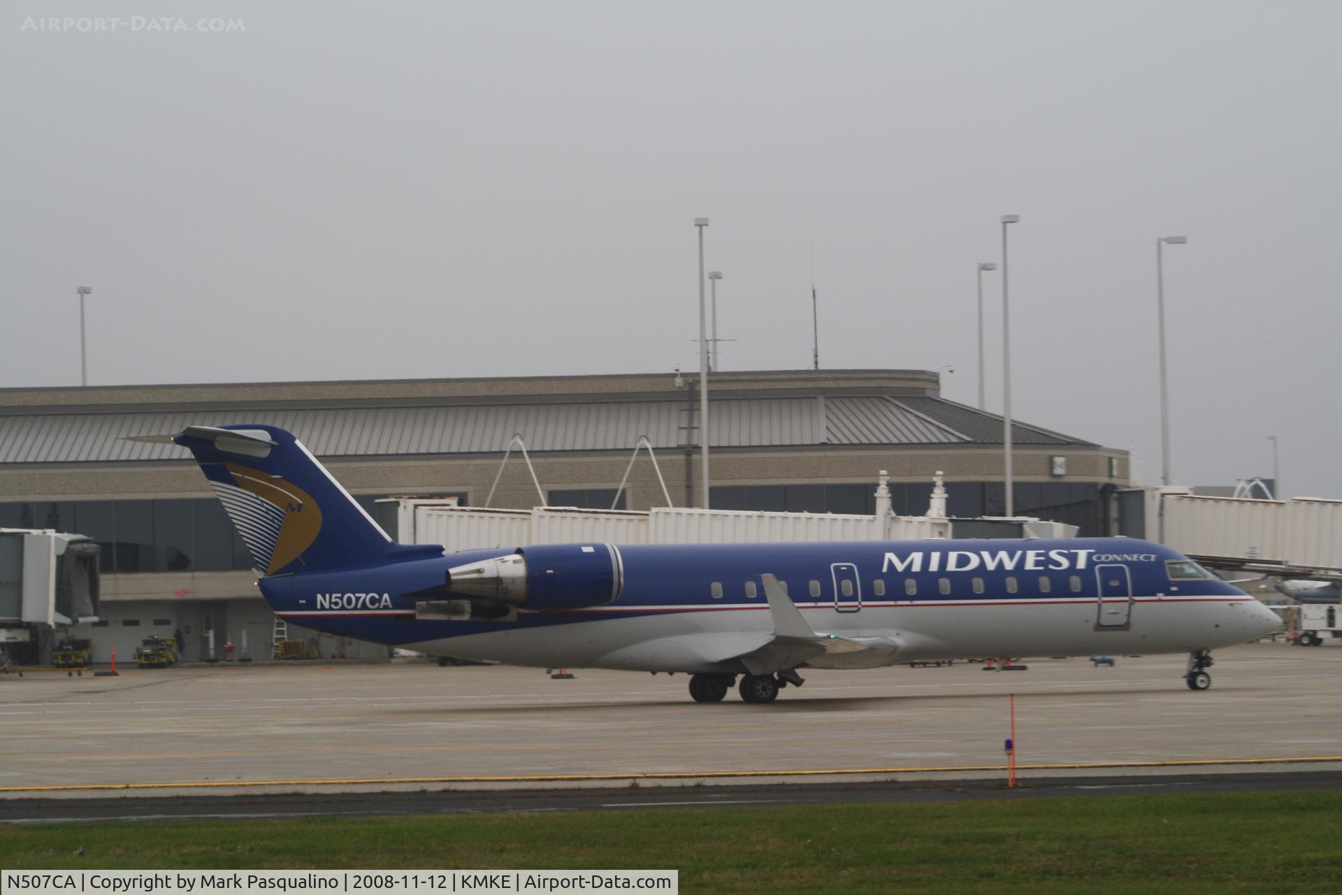 N507CA, 2003 Bombardier CRJ-200ER (CL-600-2B19) C/N 7796, CL-600-2B19