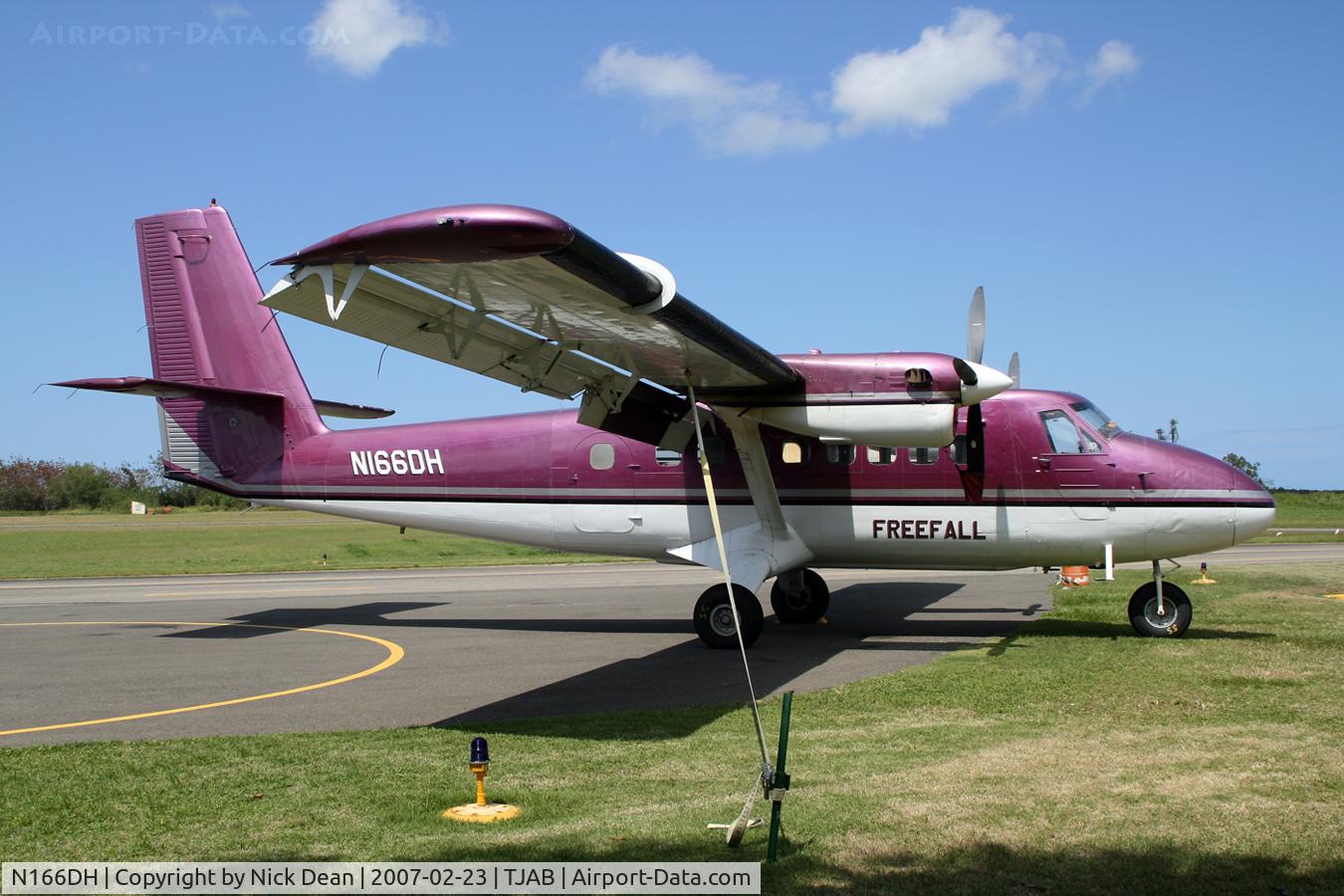 N166DH, 1967 De Havilland Canada DHC-6-100 Twin Otter C/N 66, /