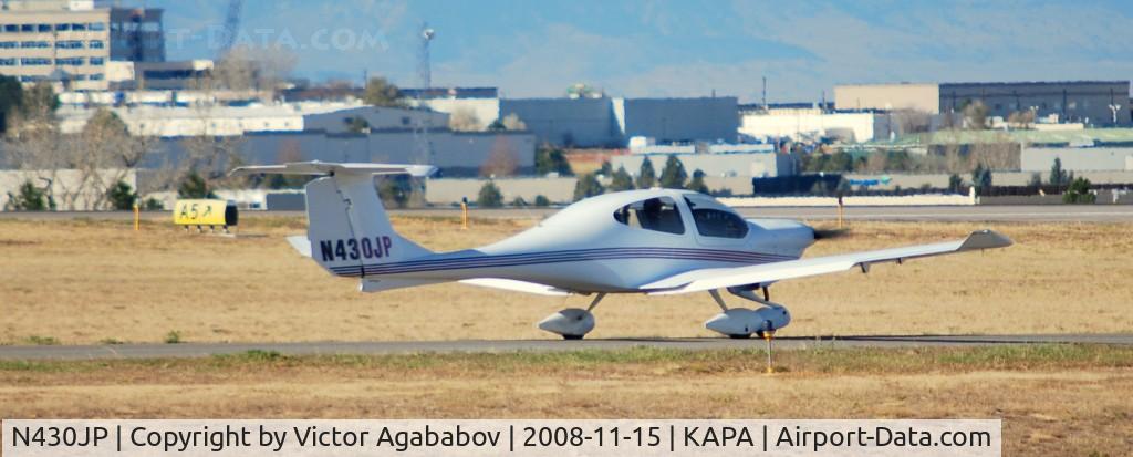 N430JP, 2005 Diamond DA-40 Diamond Star C/N 40.507, At Centennial