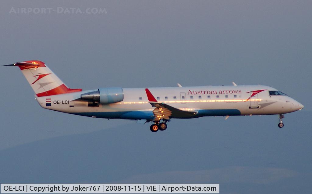 OE-LCI, 1996 Canadair CRJ-200LR (CL-600-2B19) C/N 7133, Austrian arrows Canadair Regional Jet CRJ200LR