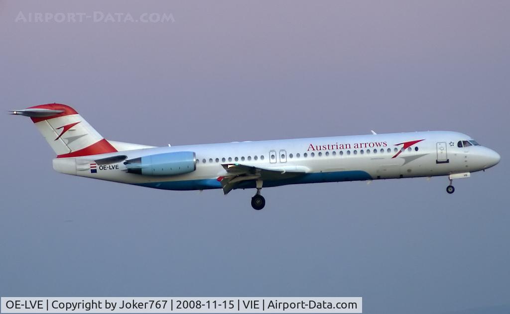 OE-LVE, 1994 Fokker 100 (F-28-0100) C/N 11499, Austrian arrows Fokker F-100