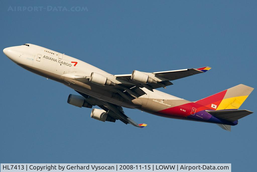 HL7413, 1991 Boeing 747-48ESF C/N 25405, late evenig departure