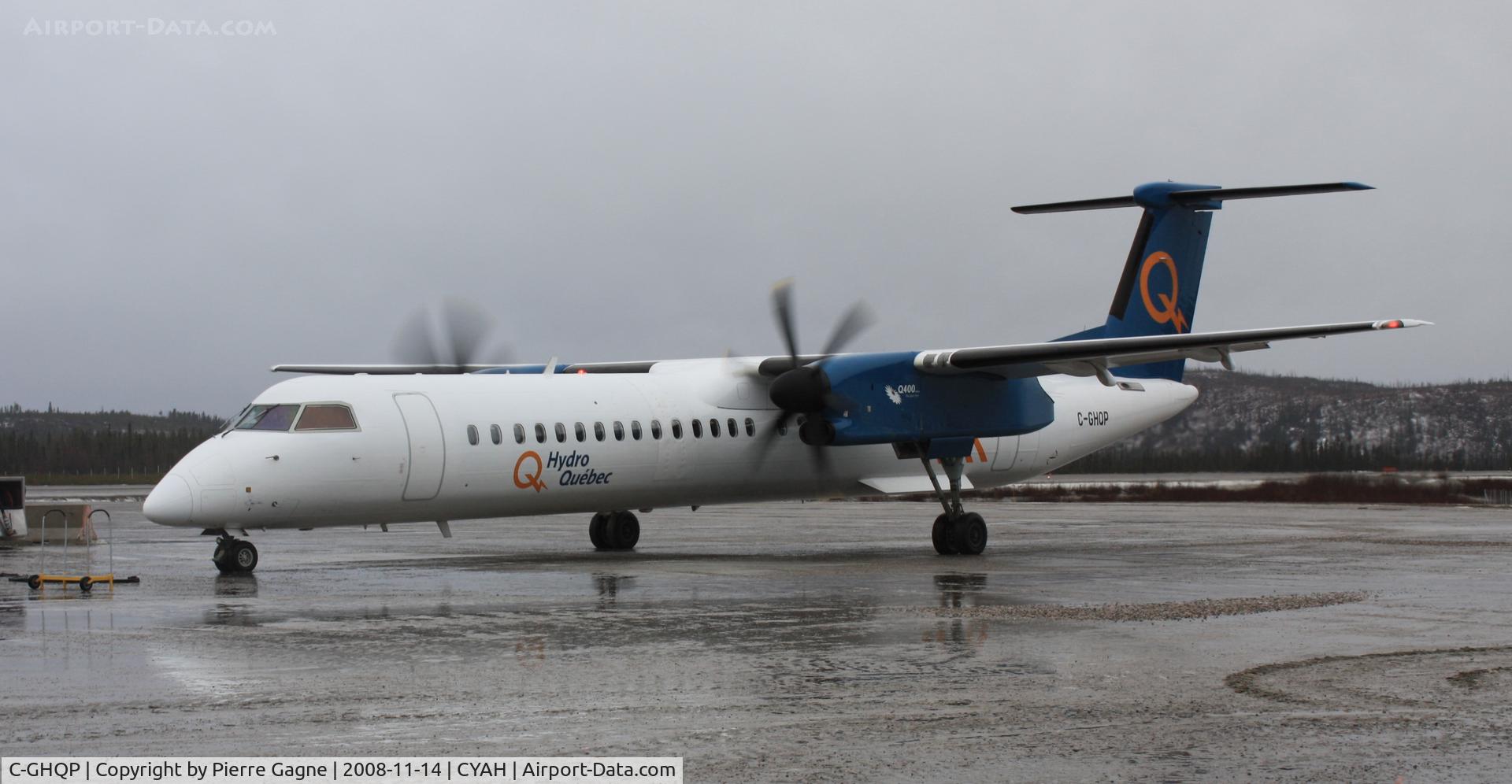 C-GHQP, 1998 De Havilland Canada DHC-8-402Q Dash 8 C/N 4004, C-GHQP operate north of Quebec, Canada