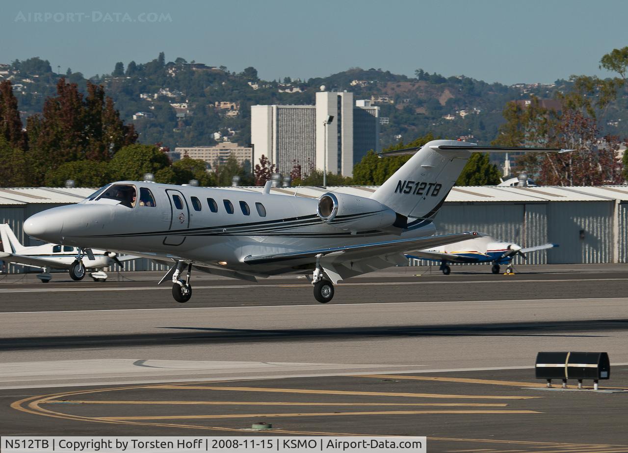 N512TB, 2002 Cessna 525A CitationJet CJ2 C/N 525A0084, N512TB arriving on RWY 21
