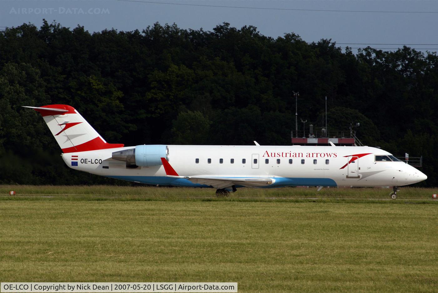 OE-LCO, 2000 Canadair CRJ-200LR (CL-600-2B19) C/N 7371, /