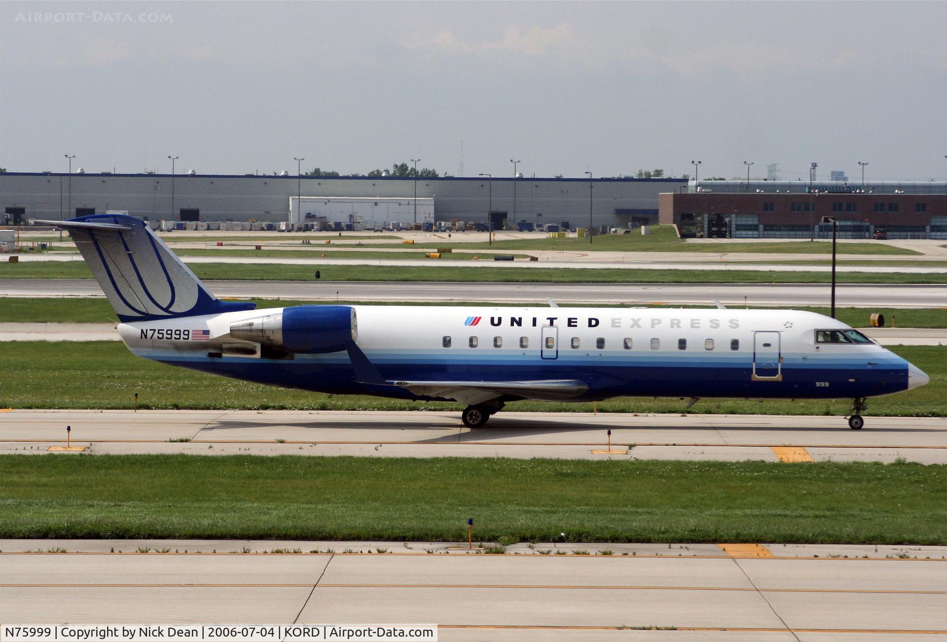 N75999, 2001 Bombardier CRJ-200ER (CL-600-2B19) C/N 7471, /