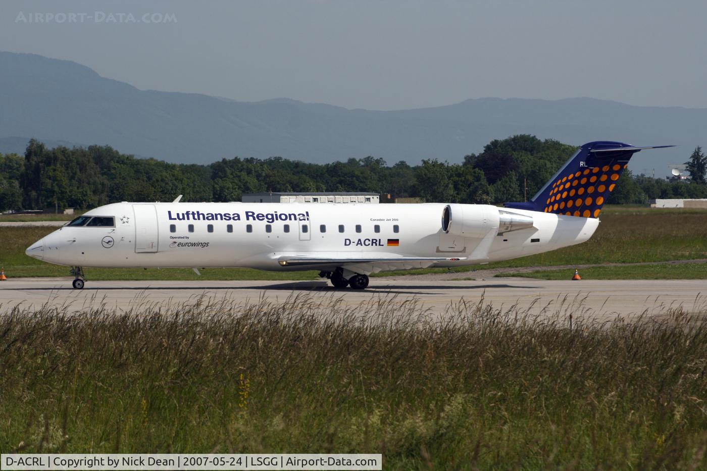 D-ACRL, 2004 Bombardier CRJ-200ER (CL-600-2B19) C/N 7902, /