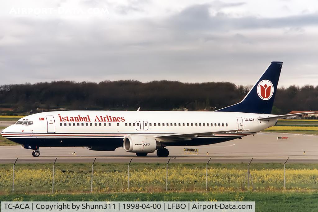 TC-ACA, 1989 Boeing 737-4YO C/N 24519, Rolling to the terminal...