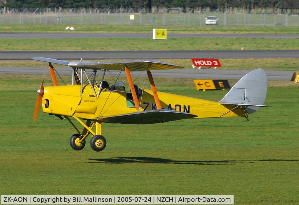 ZK-AON, De Havilland New Zealand DH-82A Tiger Moth C/N DHNZ80, Mellow Yellow