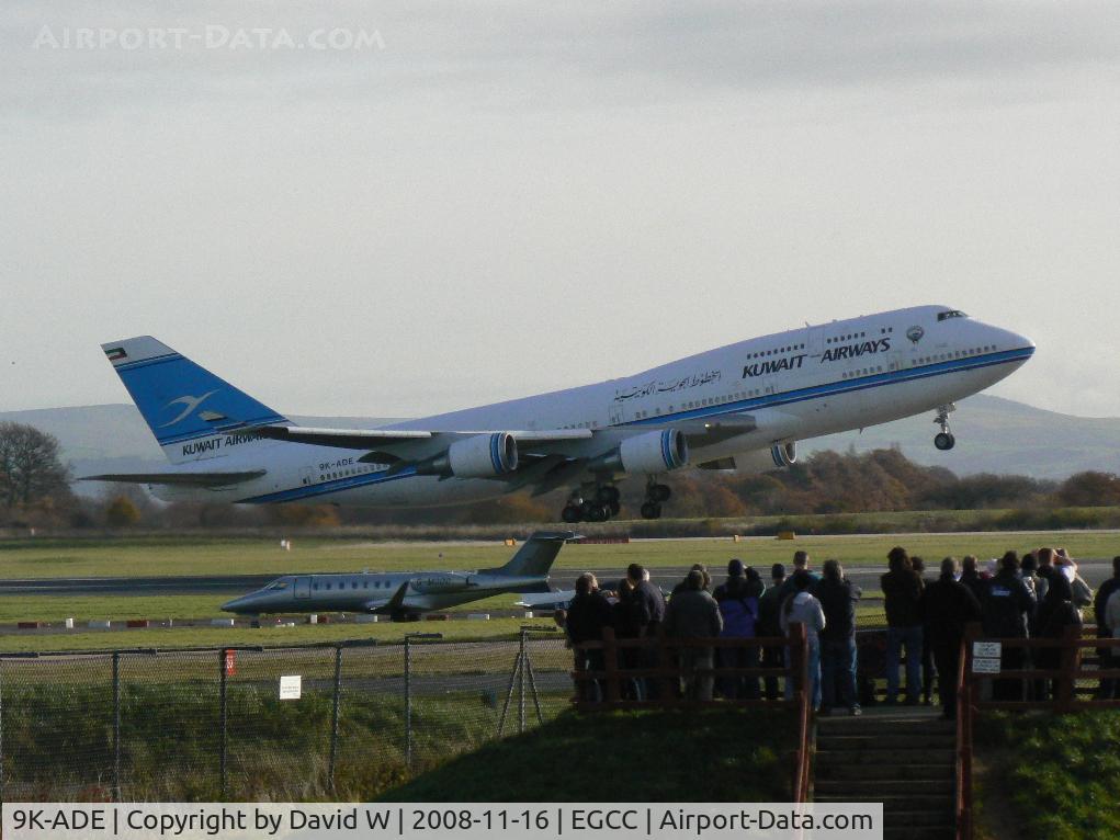 9K-ADE, 1994 Boeing 747-469 (M) C/N 27338, Rare sight at manchester