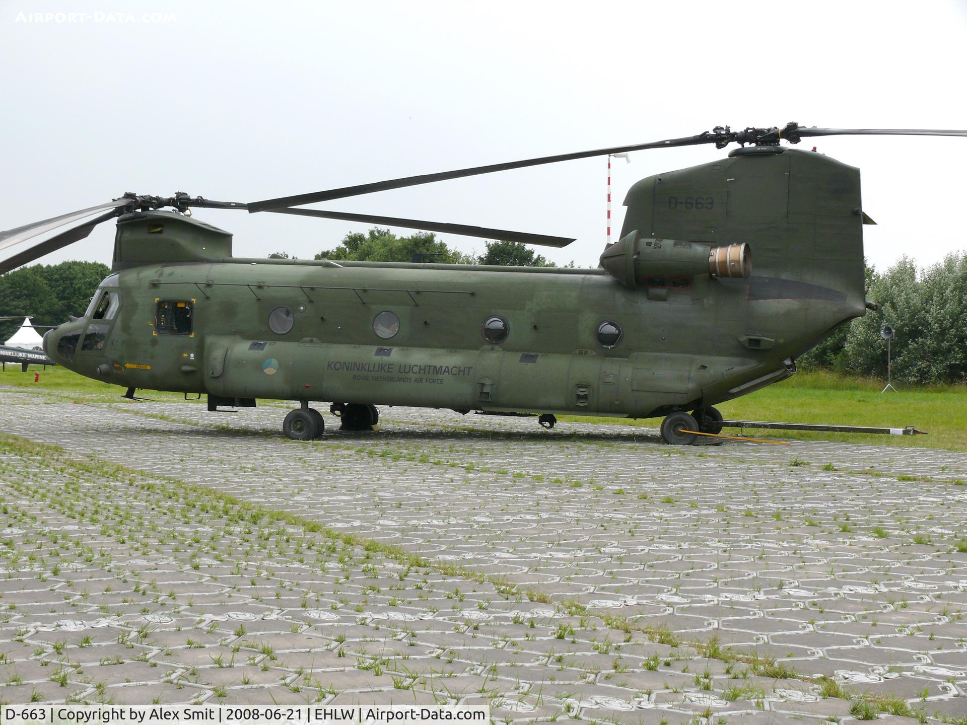 D-663, Boeing CH-47D Chinook C/N M.3663/NL-003, Boeing CH-47D Chinook D-663