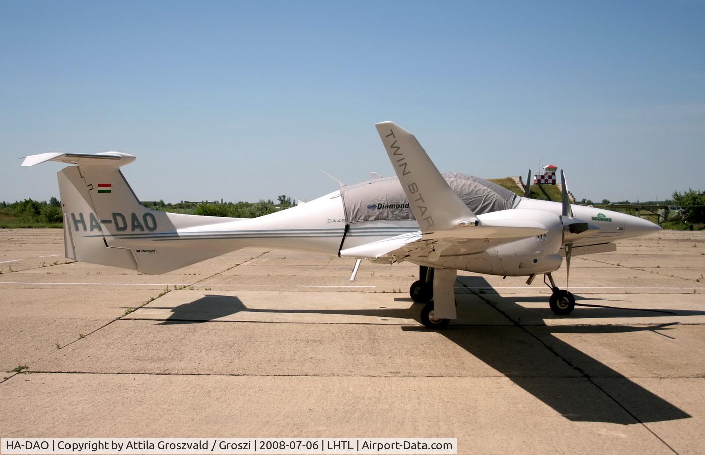 HA-DAO, Diamond DA-42 Twin Star C/N 42.215, Tököl airport, Hungary