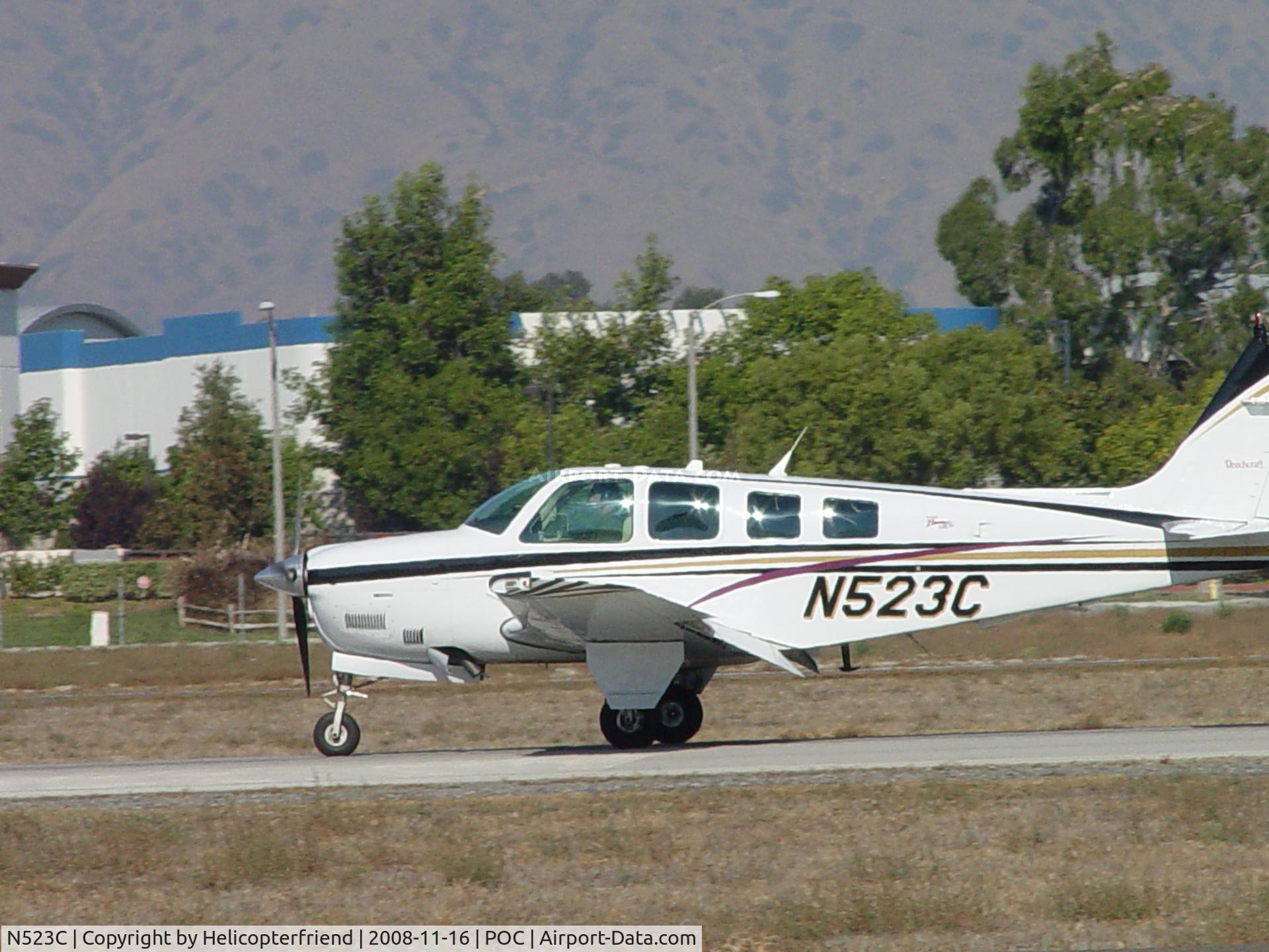N523C, 1998 Raytheon Aircraft Company A36 Bonanza C/N E-3161, Landing at Brackett